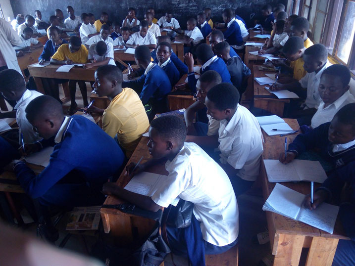 Iri shuri ryagaragaragamo ubucucike bukabije bw'Abanyeshuri bikabangamira ireme ry'uburezi