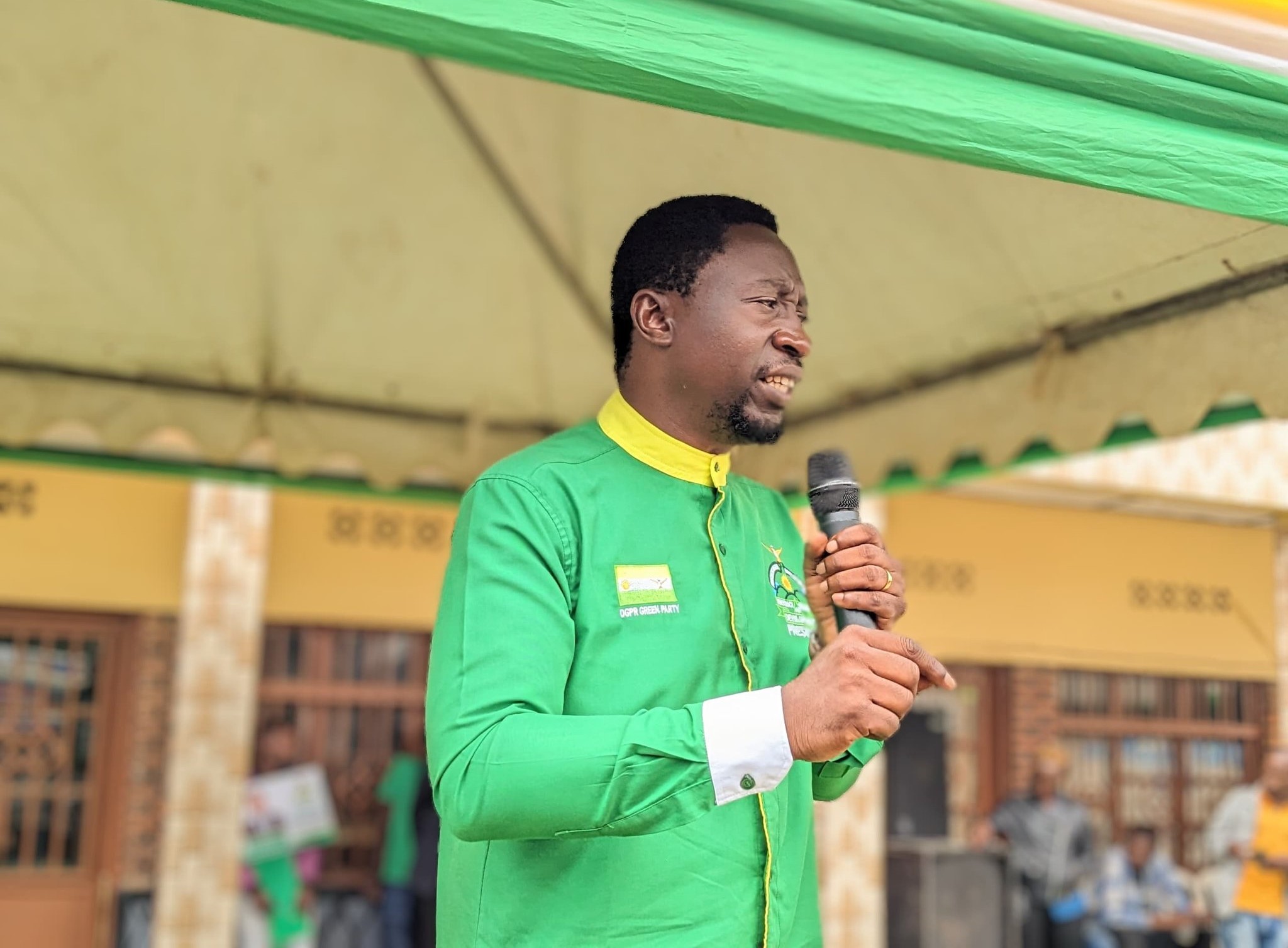 Dr. Frank Habineza yijeje abaturage b