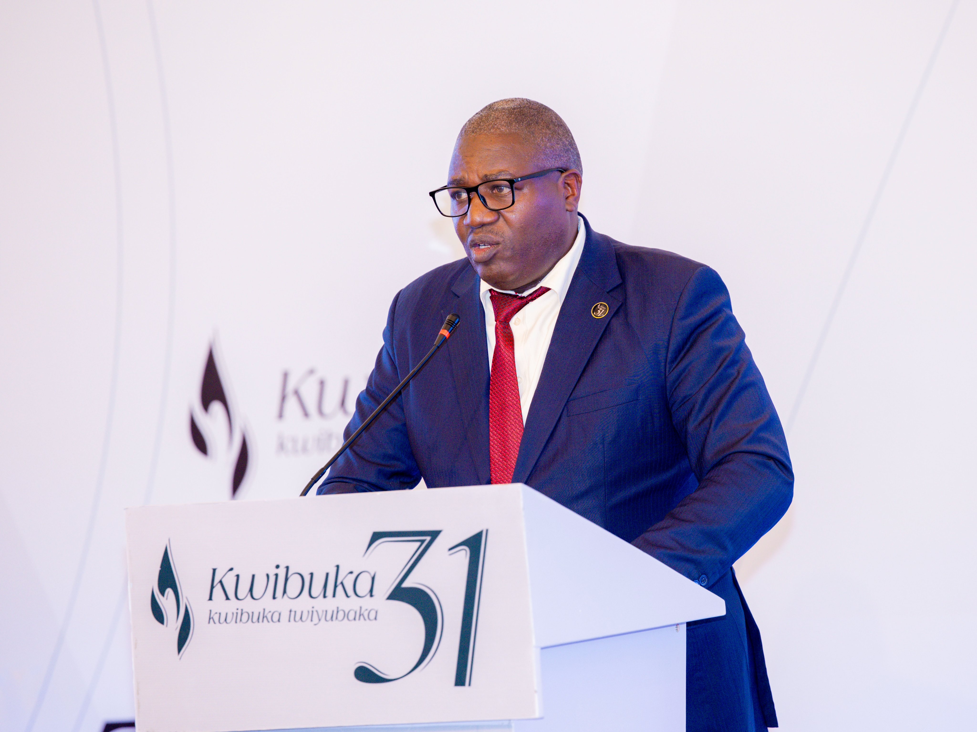 Minisitiri w'Ubutegetsi bw'Igihugu, Dr Patrice Mugenzi, yaburiye abayobora amadini n'amatorero bakirangwa n'ivangura n'amacakubiri, avuga ko batazihanganirwa