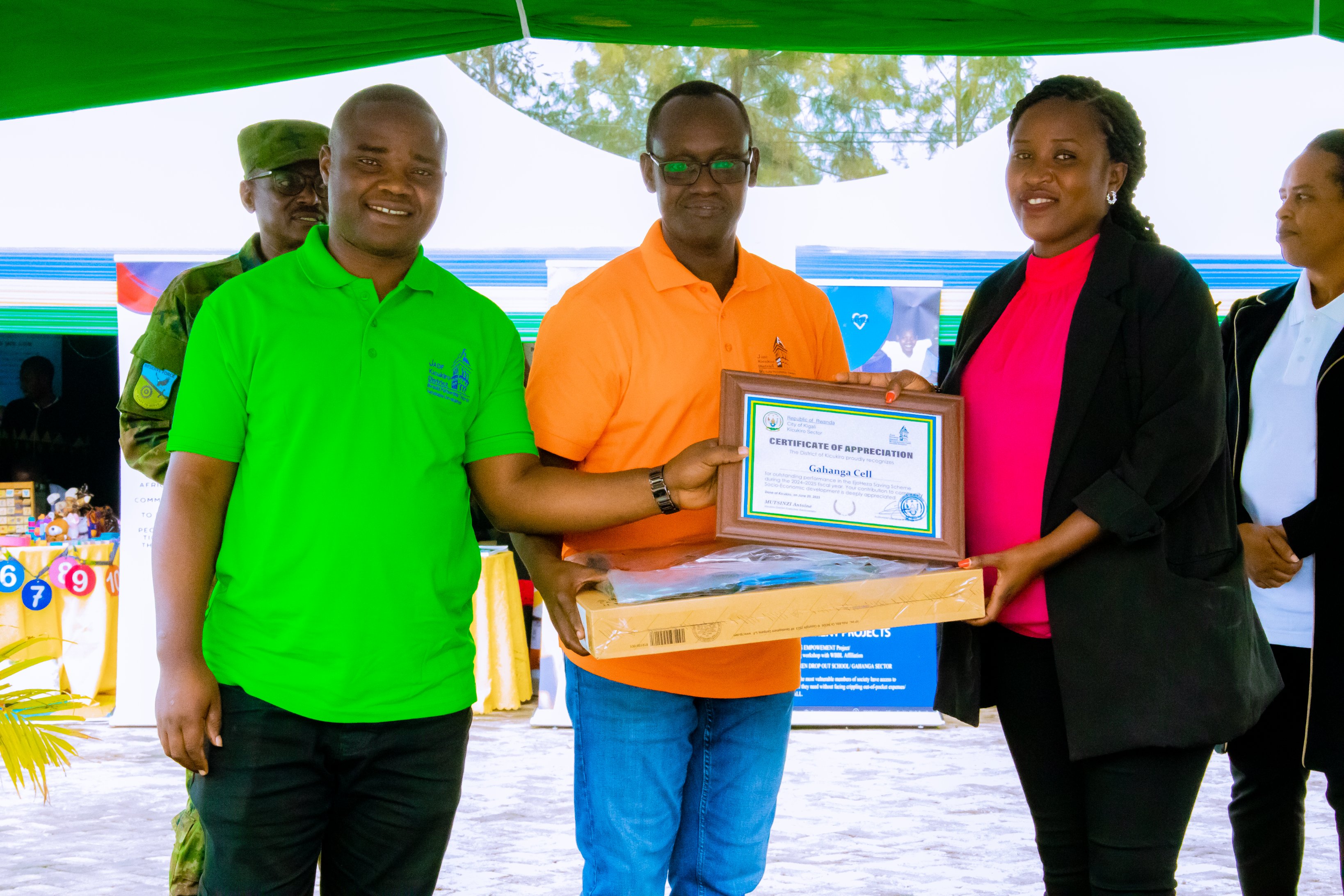 Abafatanyabikorwa babaye indashyikirwa bashimiwe