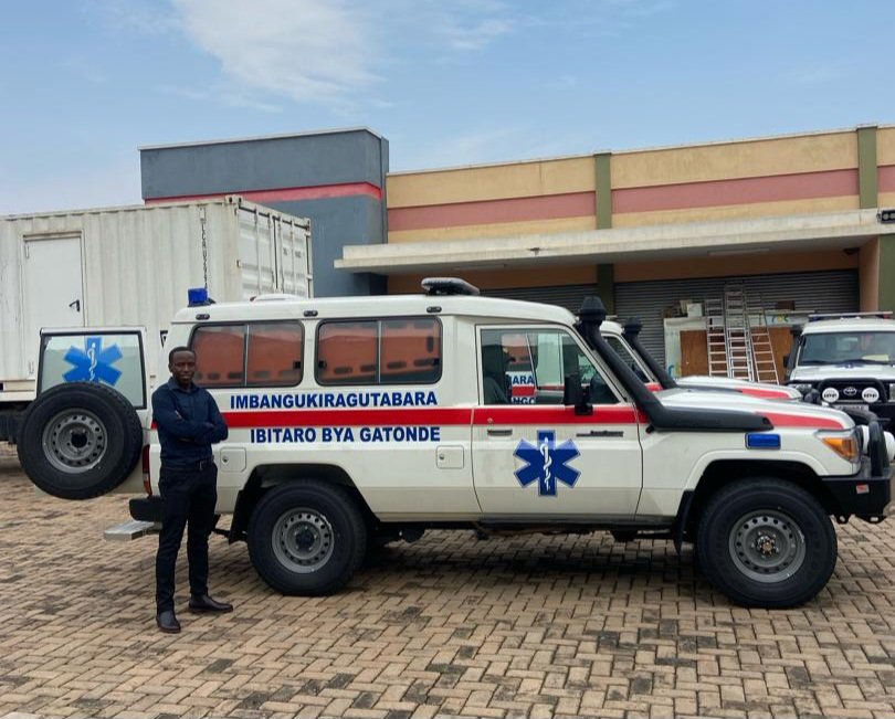 Umuyobozi w'Ibitaro bya Gatonde, avuga ko Ambulance bahawe ije gukemura ibibazo muri serivisi z'ubuvuzi