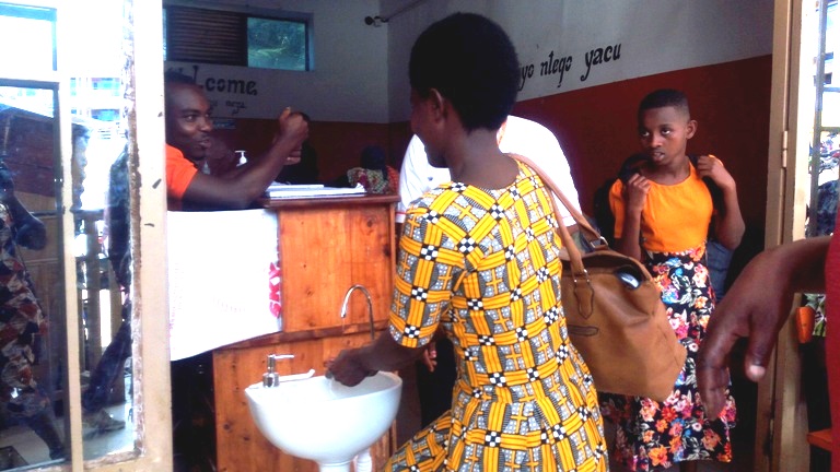 Abagura amatike kuri Horizon Express bashyiriweho kandagira ukarabe