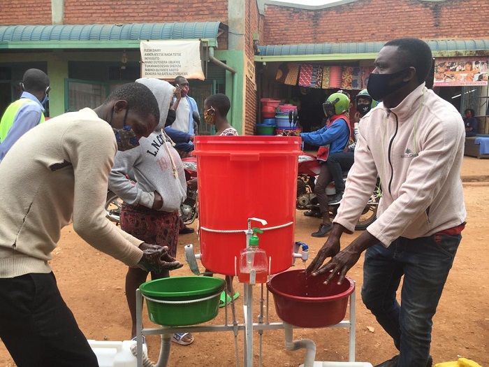 Bibukijwe gukaraba neza intoki