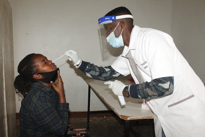 Abaturage barakangurirwa kwipimisha Covid-19