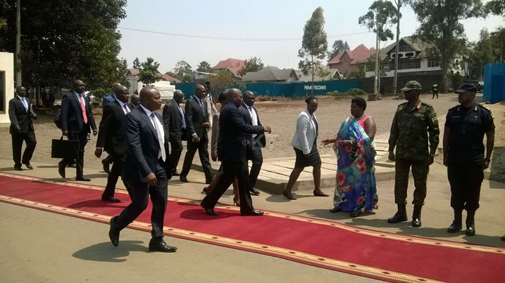 Guverineri Caritas Mukandasira yiteguye kwakira Perezida Kabila.