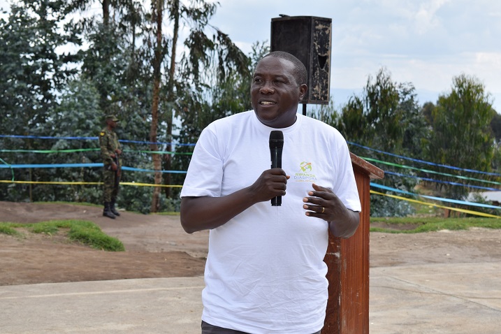 Guverineri Gatabazi JMV yashimiye Diaspora ku bufasha idahawema gutanga