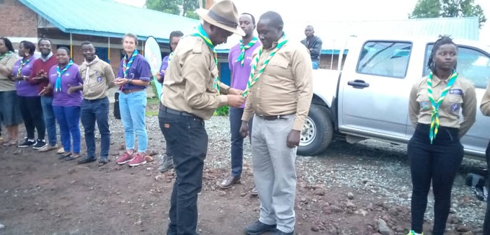 Guverineri Gatabazi yambikwa furari