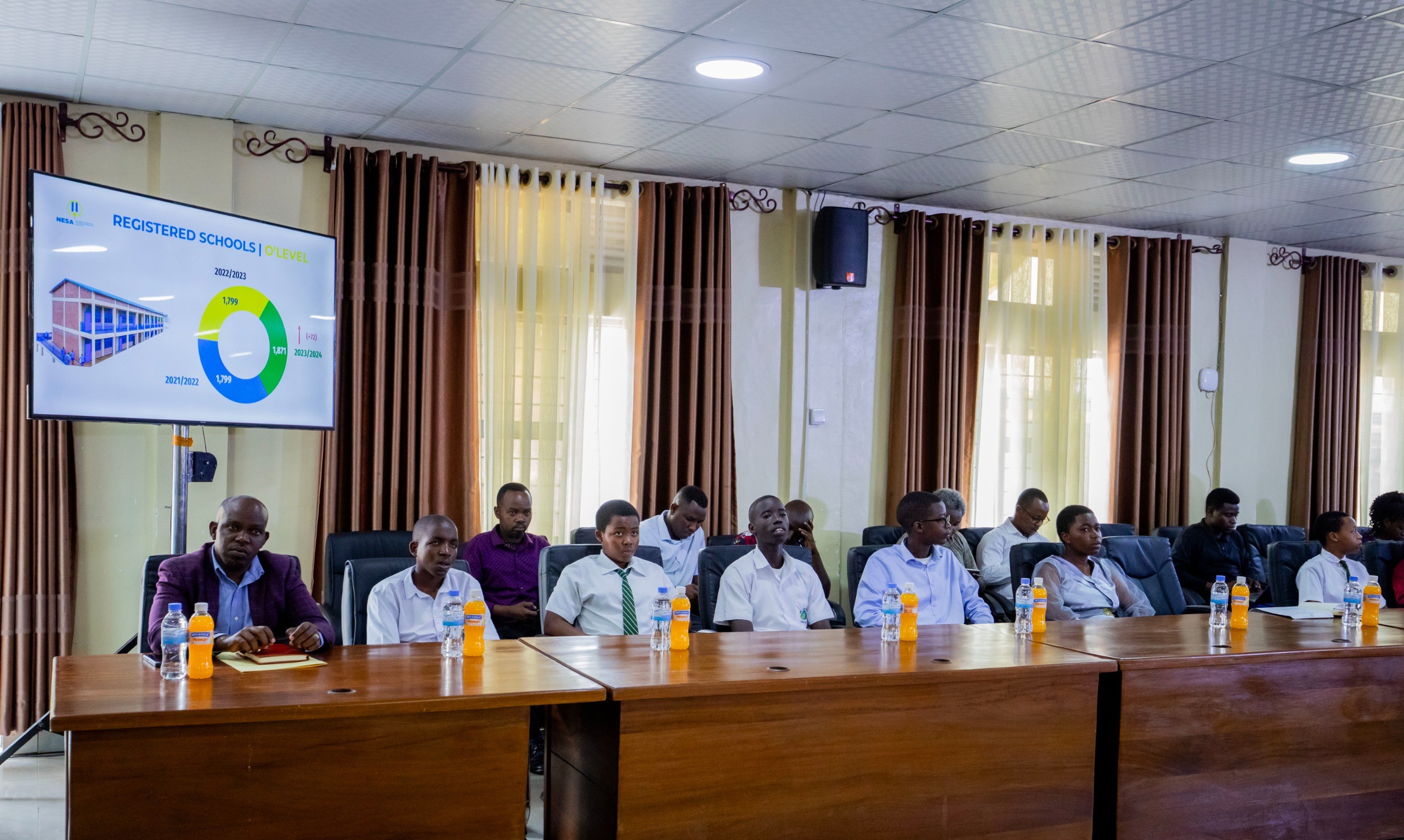 Kuri uyu wa Kabiri nibwo hatangajwe amanota y'abanyeshuri bakoz ibizamini bya Leta mu mashuri abanza no mu cyiciro rusange cy'ayisumbuye