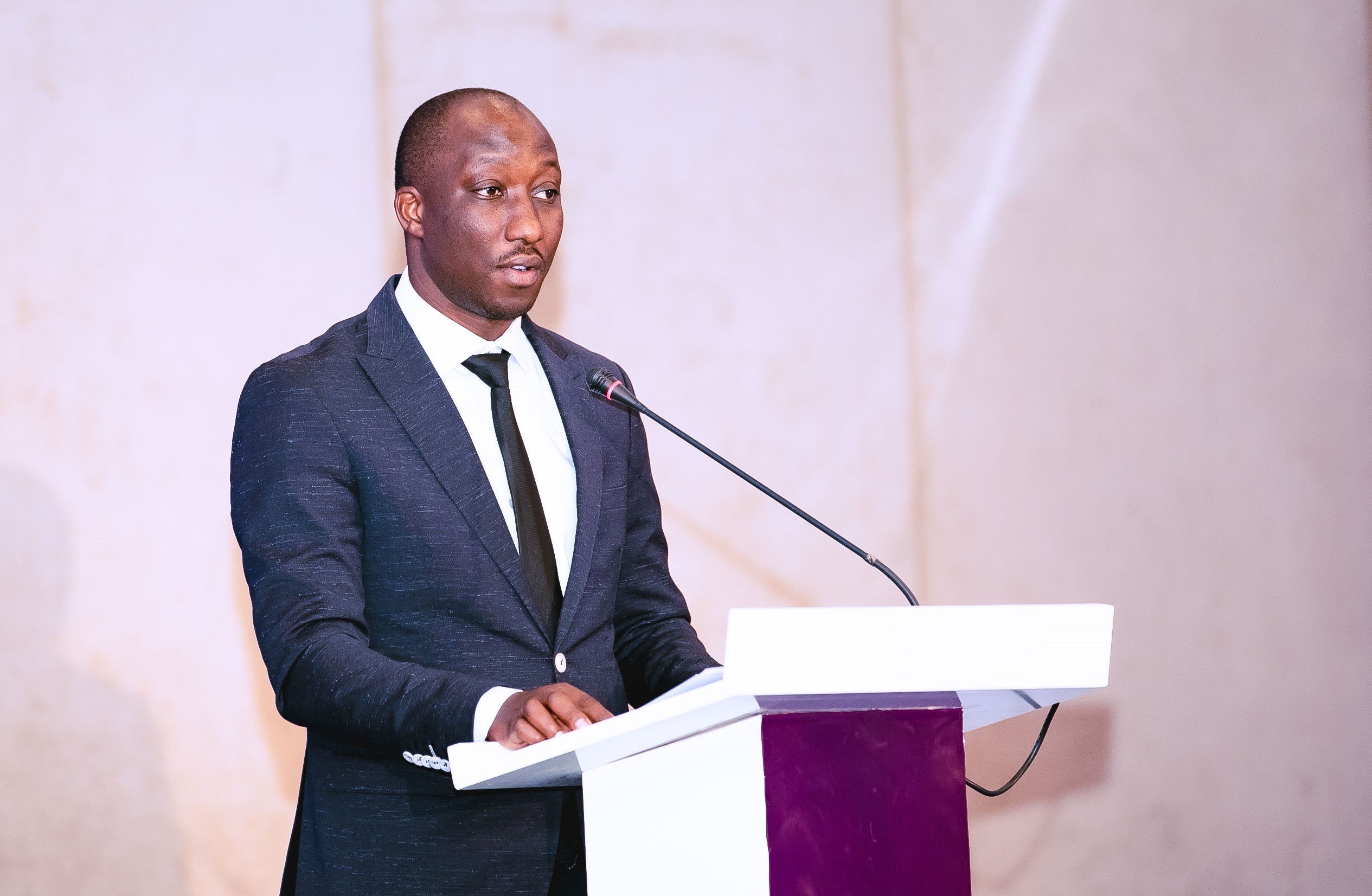 Minisitiri w'Ibikorwa remezo, Dr. Jimmy Gasore