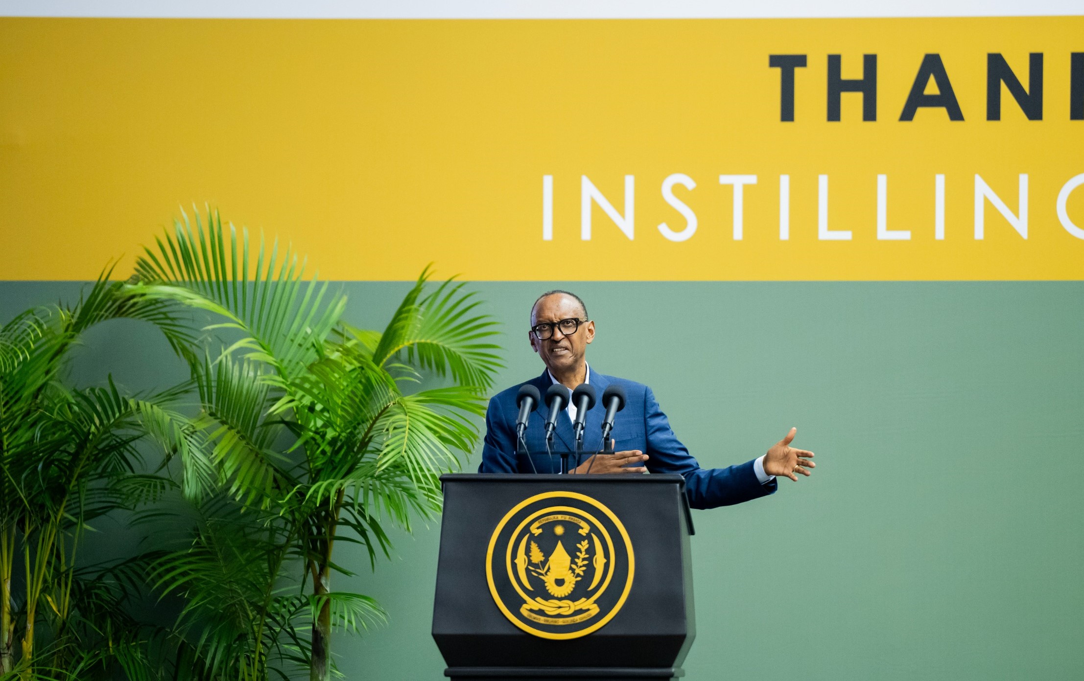 Perezida Kagame aho yabasabye kutareberera akajagari kateye mu madini