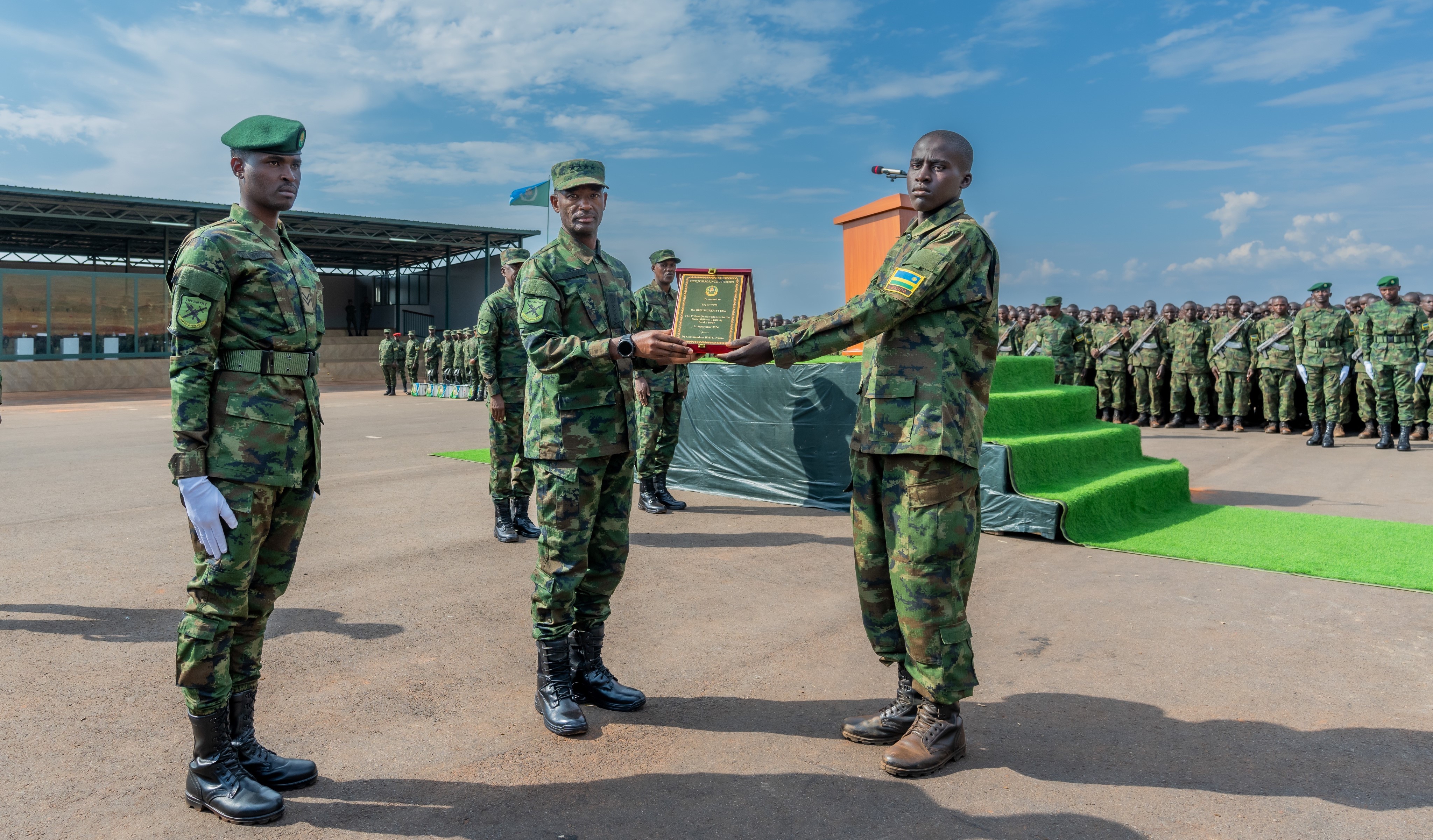 Pte Bizumuremyi Elissa niwe wahize bagenzi be muri rusange