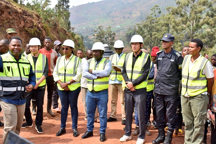 Uyu muhanda mushya wa kaburimbo Nyacyonga-Mukoto, ureshya na kilometero 36