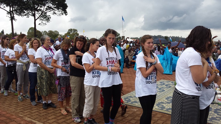 Abanyamahanga nibo bakunda kwibasirwa n