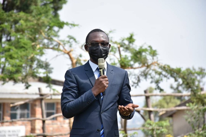 Habarurema avuga ko kudahura kw'abayobozi n'abayoborwa bmeze nko gutandukana kw'abana n'ababyeyi