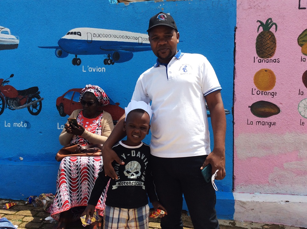 Habimana n'umuhungu we wiga mu wa gatatu