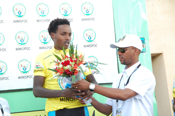 Hadi Janvier akomeje kuyobora isiganwa.