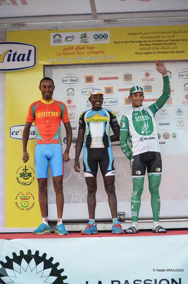 Hadi Janvier kuri Podium nyuma yo kuba uwa mbere.