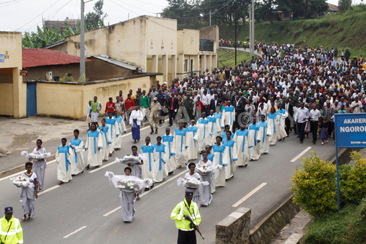 Hakozwe urugendo rwo kwibuka abazize Jenoside.