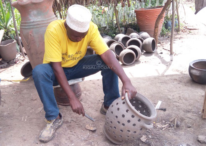 Hamada avuga ko mu Gacuriro aho babumbira hatabagora hatabagora kubona abaguzi kandi ari hafi y'aho bakura ibumba