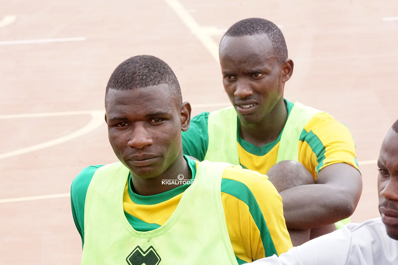 Mbesutunguwe Samuel na Karenzi Yannick bakinanaga mu ikipe y'abatarengeje imyaka 17 mu mwaka wa 2016