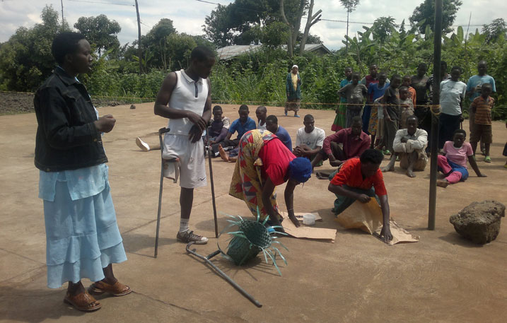 Abafite ubumuga berekana ibyo bakora binyuranye.