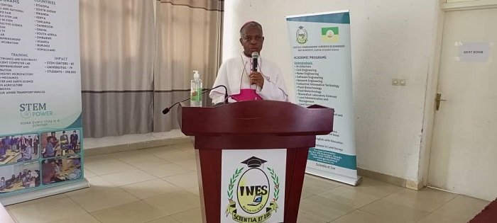 Umushumba wa Diyosezi Gatolika ya Ruhengeri musenyeri Vincent Harolimana yasabye abanyeshuri kubyaza iyi santere umusaruro