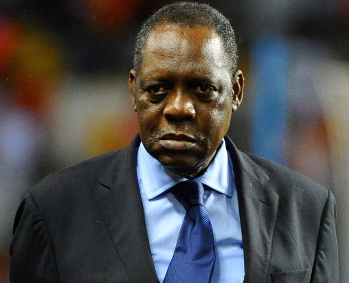 Issa Hayatou yayoboraga CAF kuva mu mwaka wa 1988 