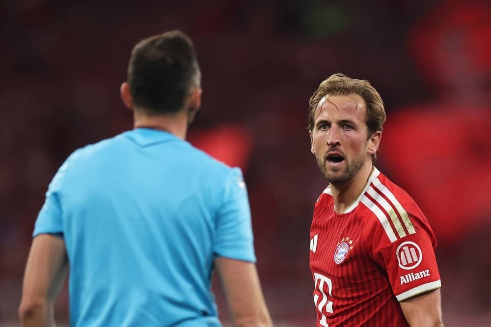 Bayern Munich yagiye igaragaza kutishimira imisifurire inshuro nyinshi