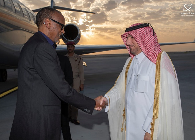 Ubwo Perezida Kagame yari ageze i Doha