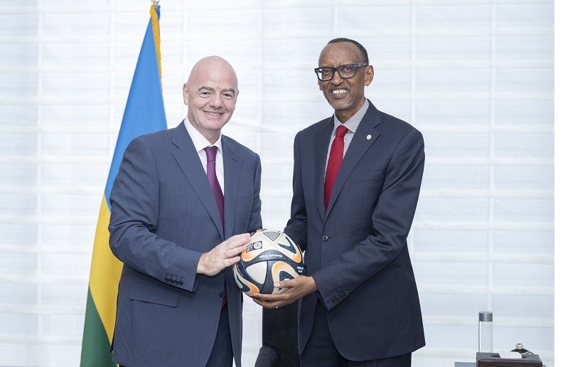 Perezida Kagame ari kumwe na Gianni Infantino