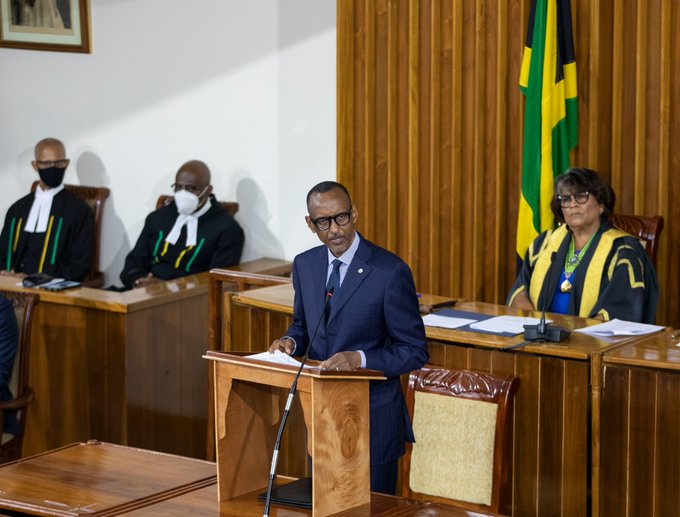 Perezida Kagame ageza ijambo ku Nteko Ishinga Amategeko ya Jamaica