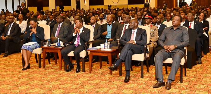 Perezida Ruto aganira n