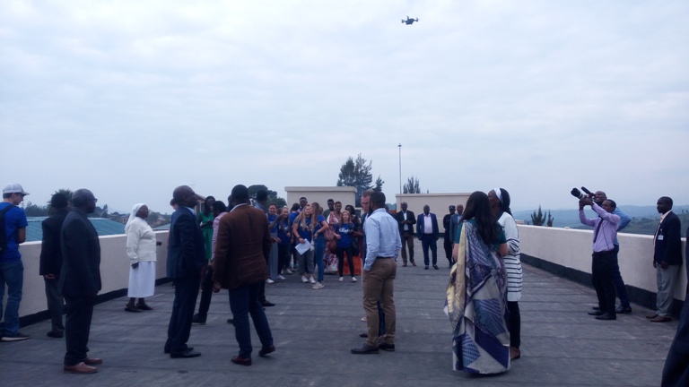 Hejuru y'iyi nyubako na ho hashobora kwifashishwa