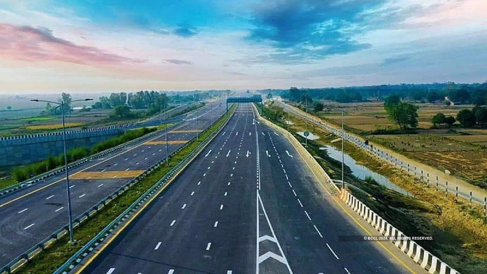 Imihanda ya Highways ngo ni kimwe mu bishobora gukumira impanuka z'abanyamaguru