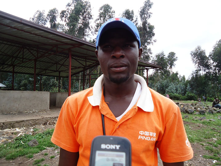 Hitimana wari uhagarariye abakoraga kuri aka gasoko kubakwa avuga ko abaturage bafitiwe umwenda urenga ibihumbi 700.