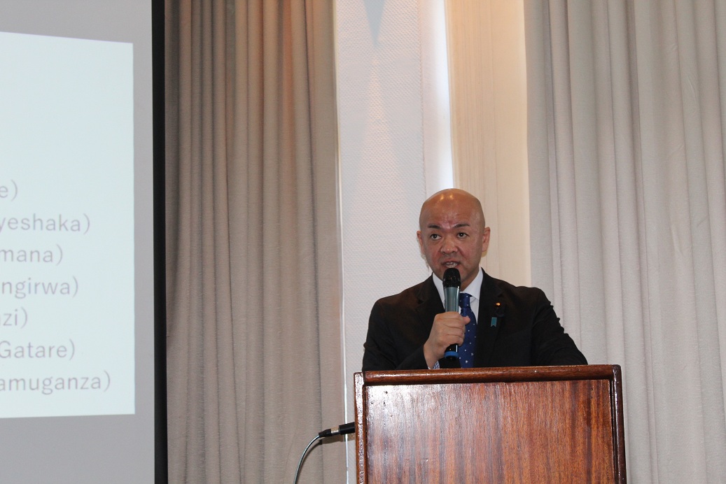 Horii Manabu, Minisitiri wungirije w'ububanyi n'amahanga mu Buyapani