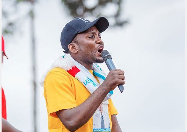 Bosebabireba Theo Witiriwe indirimbo ye yamamaye yitwa Bose Babireba