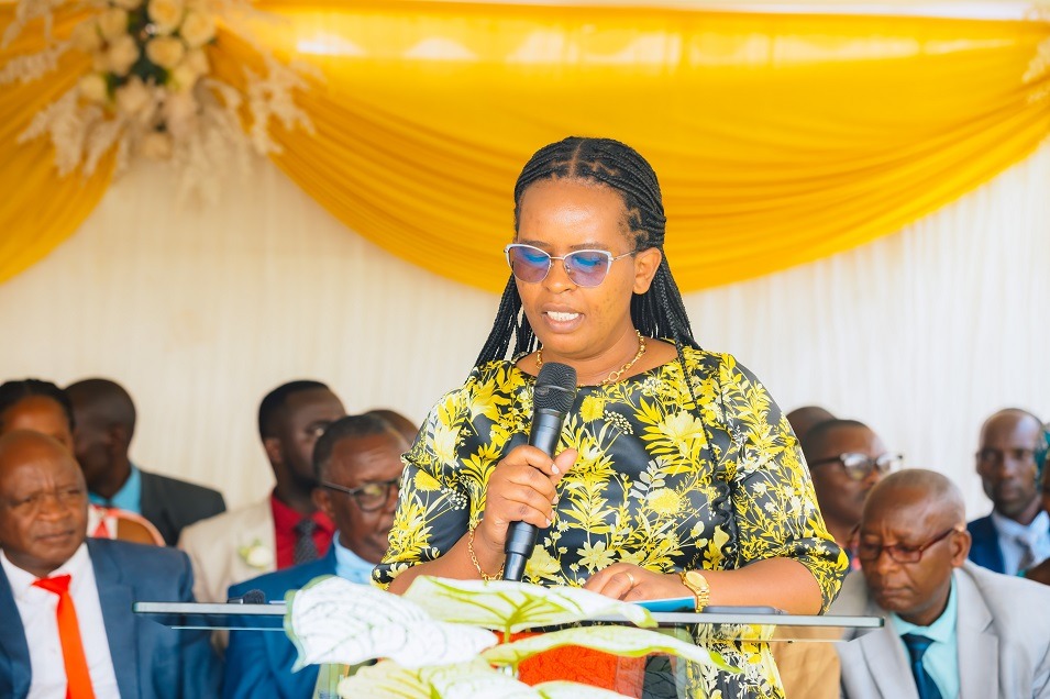 Umuyobozi Nshingwabikorwa Wungirije w'Akarere ka Kicukiro, Huss Monique, yashimye ibikorwa by'Itorero EEAR