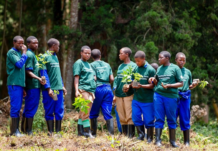 Urubyiruko rwari rwabukereye