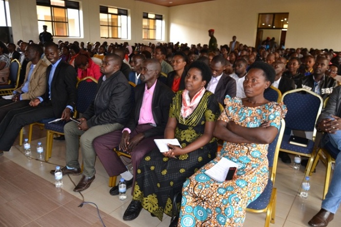 Abayobozi bo muri Huye, Gisagara, Nyamagabe na Nyaruguru, bavuze ko bagiye kongera imbaraga mu bufatanye n'ingabo mu kwirindira umutekano