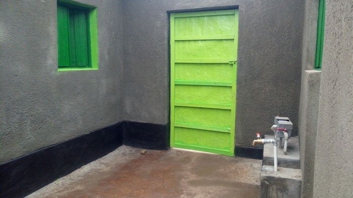 Abamwubakiye banamwegereje amazi