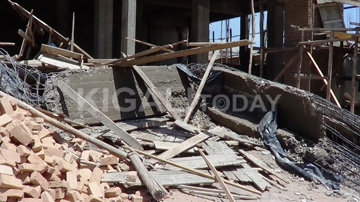 Ib yuma bubakisha n'uruvange rwa sima n'imicanga rurakemangwa.