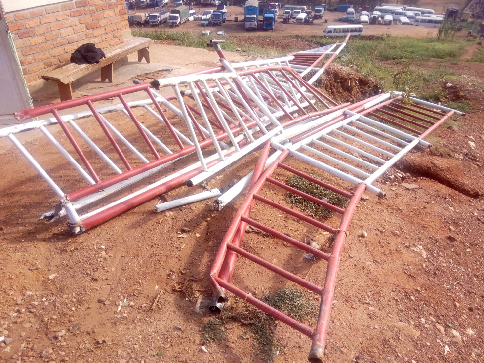 Ibi byuma byari biri ku rutindo