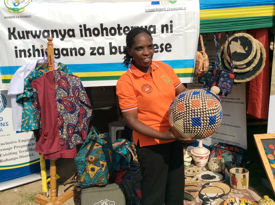 Tuyisenge avuga ko hakenewe ubufatanye ngo ibibazo by'abaturage bikemuke