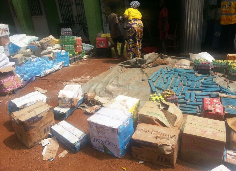 Ibicuruzwa byarengewe n'amazi avanze n'icyondo