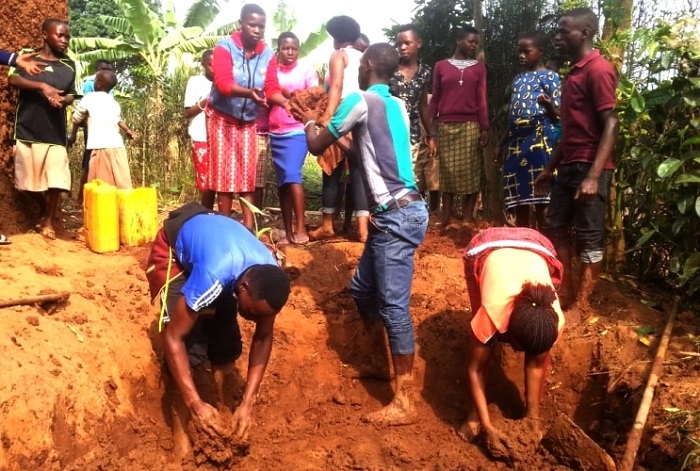 Ibifaru mu muganda wo kubakira abatishoboye