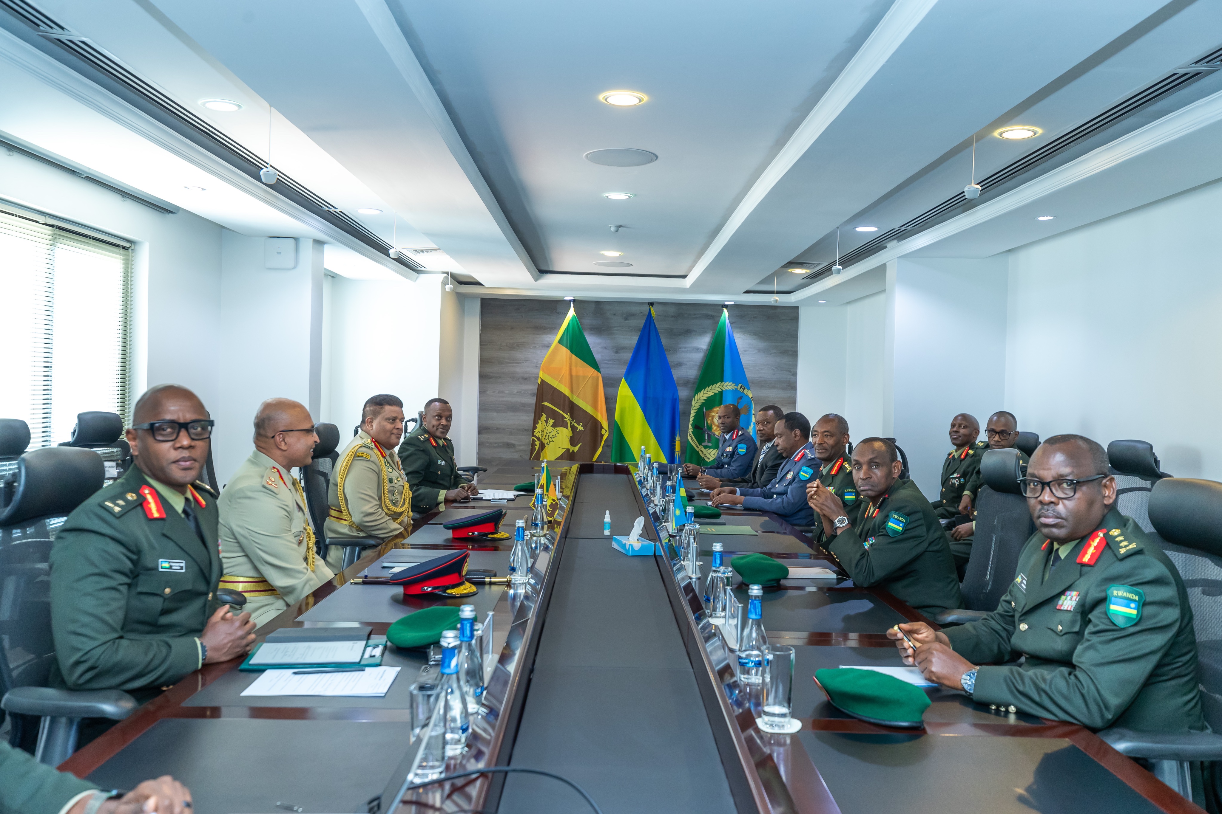 Ibiganiro byabo byibanze gukomeza gushimangira umubano mu bya Gisirikare hagati y'u Rwanda na Sri Lanka