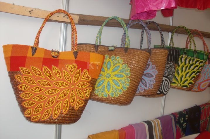 Ibikapu biboshye mu buryo bwa gakondo byo muri Kenya.