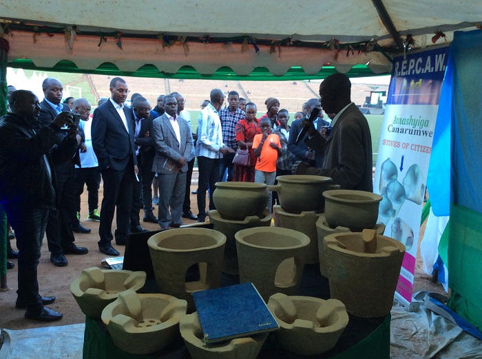 Amashyiga arondereza ibicanwa mu byaje kumurikwa