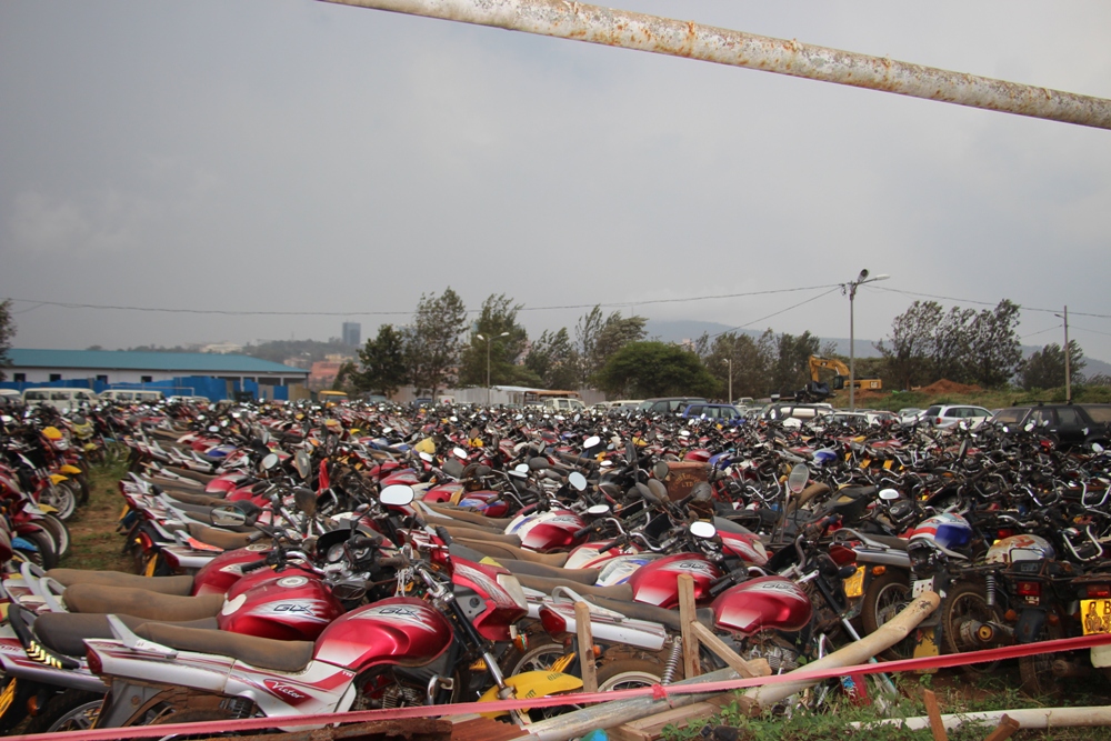 Ibinyabiziga bifatirwa mu makosa bigiye kujya bitezwa cyamunara buri kwezi